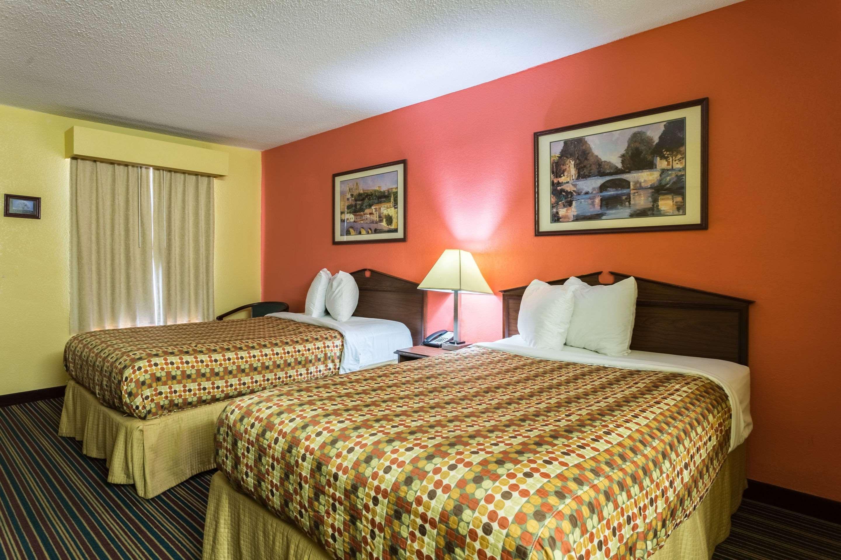 Econo Lodge Tupelo Esterno foto